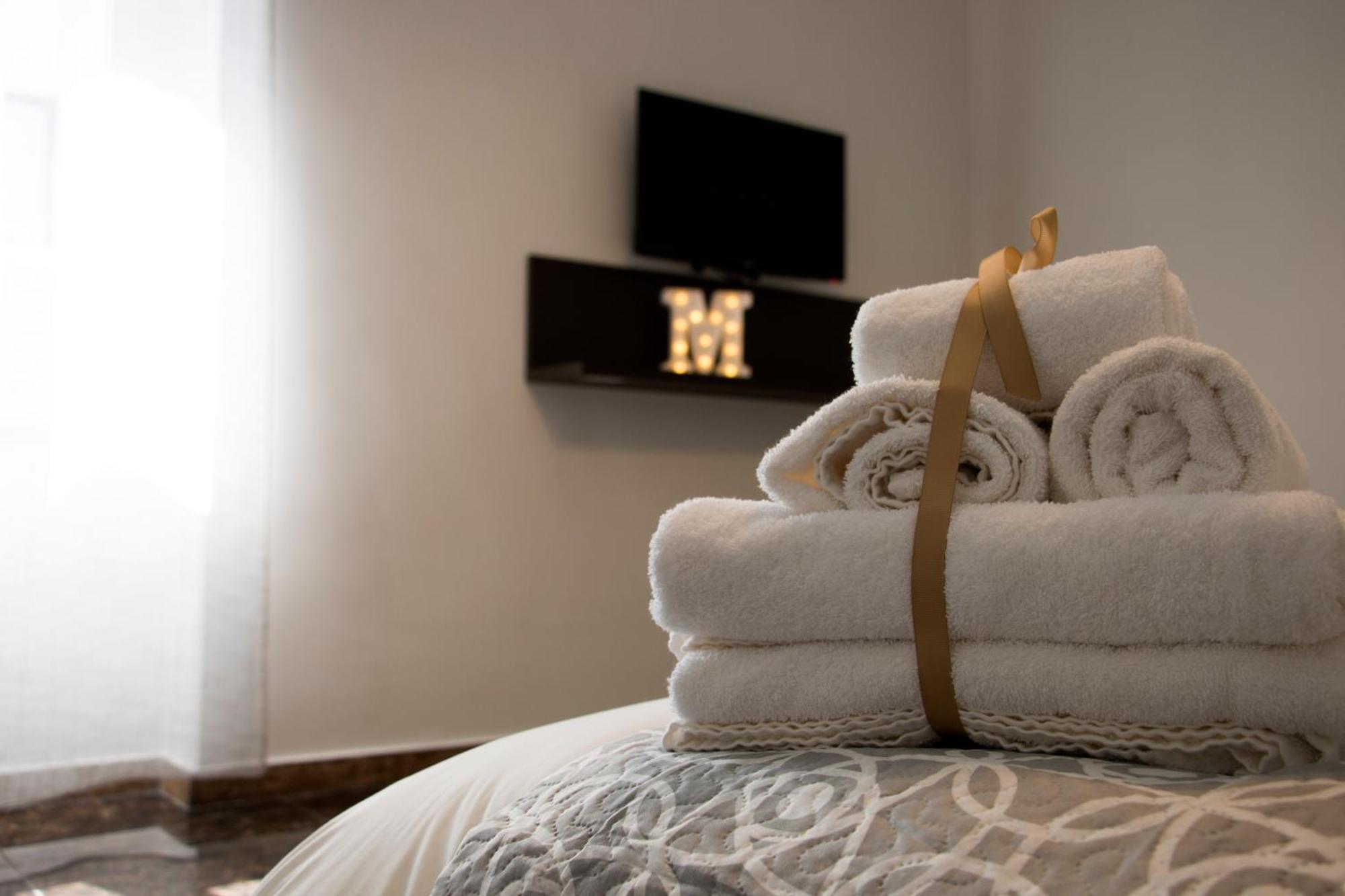 B&B Montebello Трани Экстерьер фото