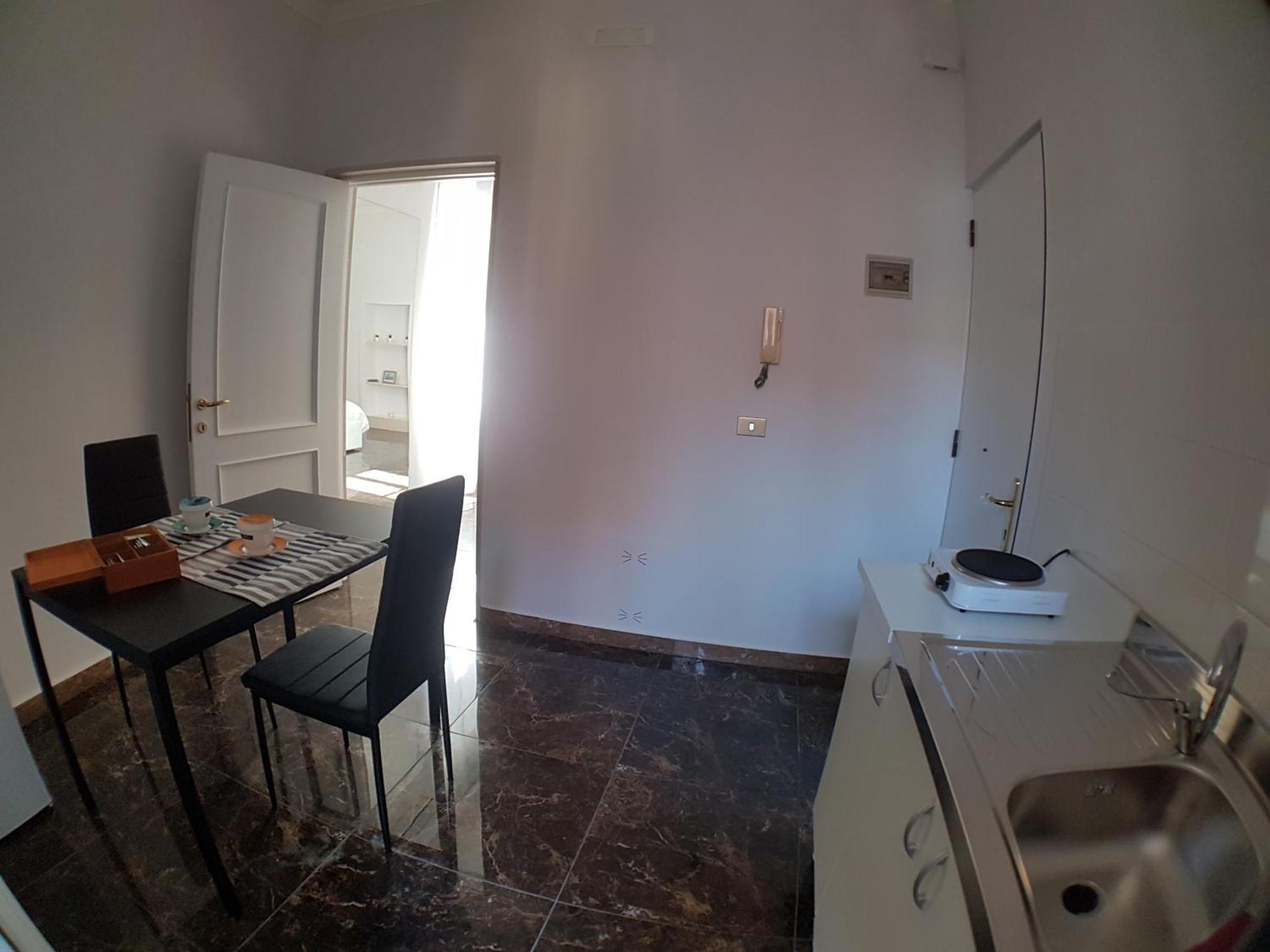 B&B Montebello Трани Экстерьер фото